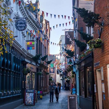Half Price Offer - Exeter City Apartment Zewnętrze zdjęcie