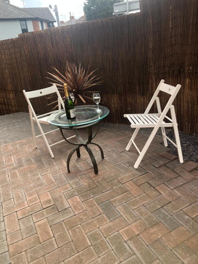 Half Price Offer - Exeter City Apartment Zewnętrze zdjęcie