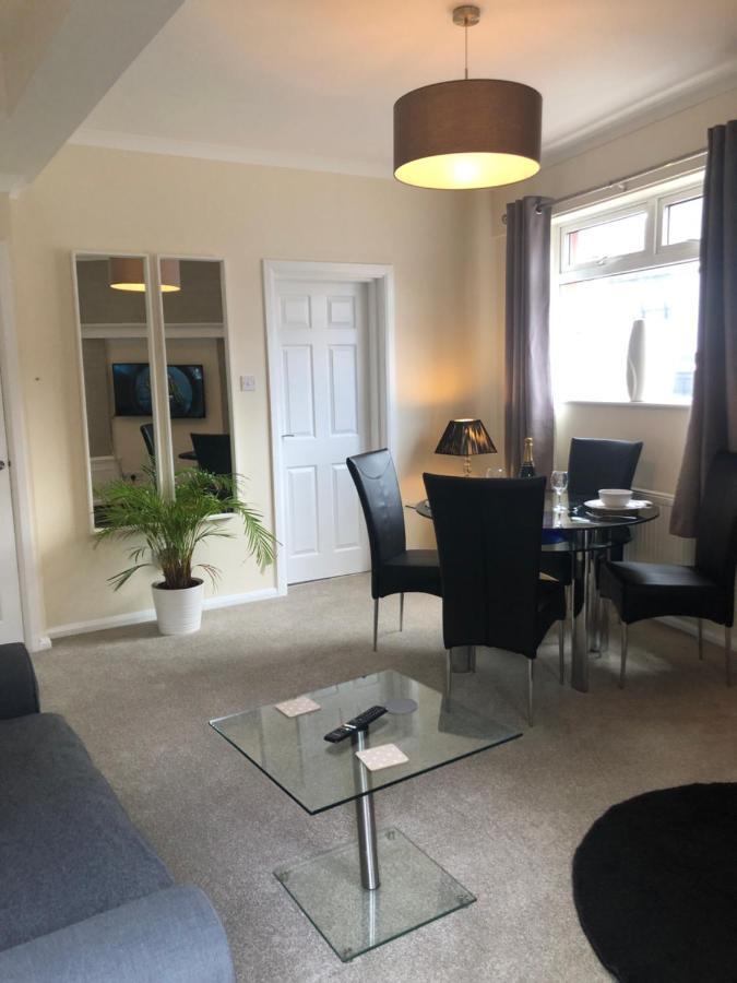 Half Price Offer - Exeter City Apartment Zewnętrze zdjęcie
